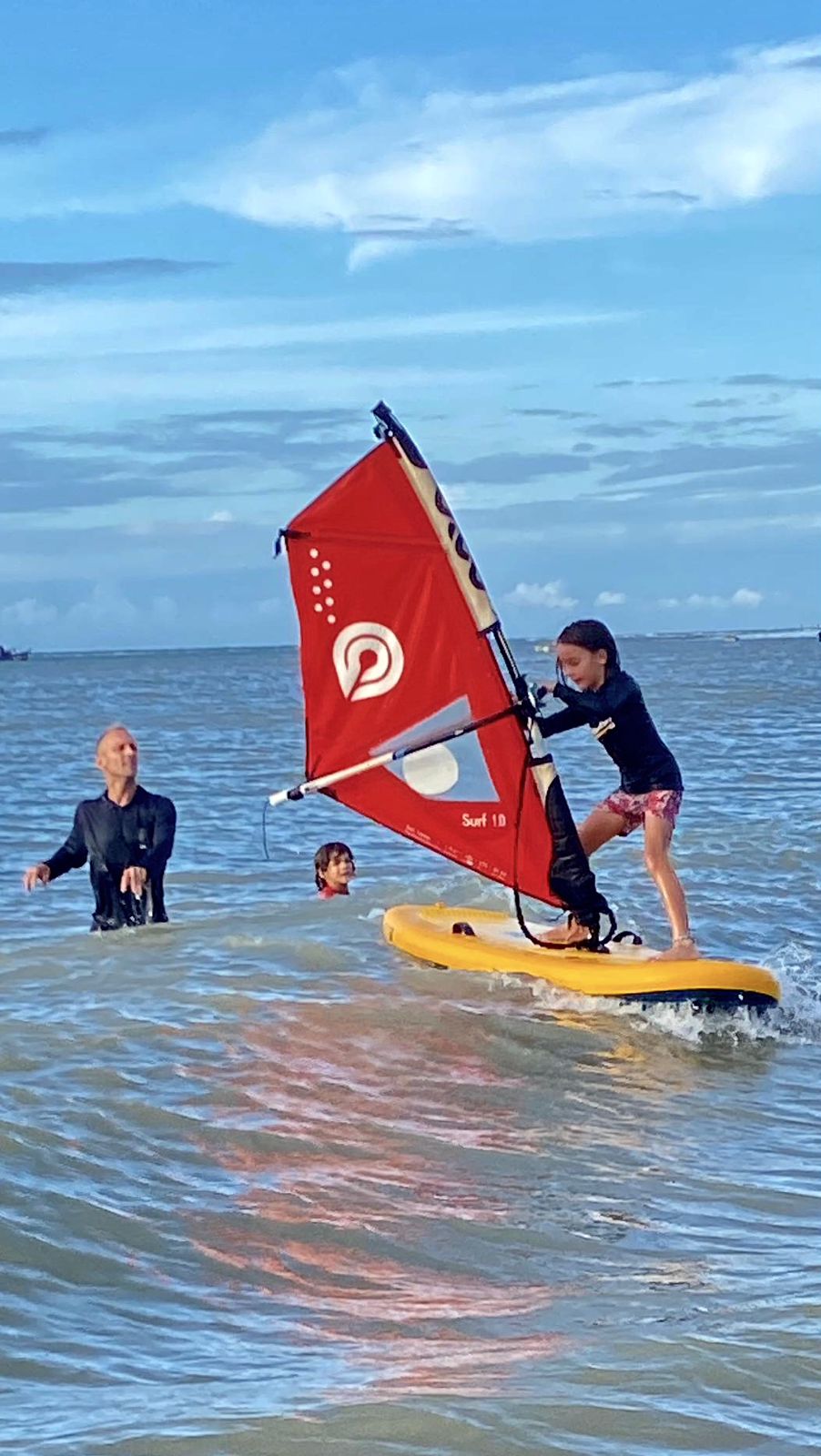 Windsurf lesson for children