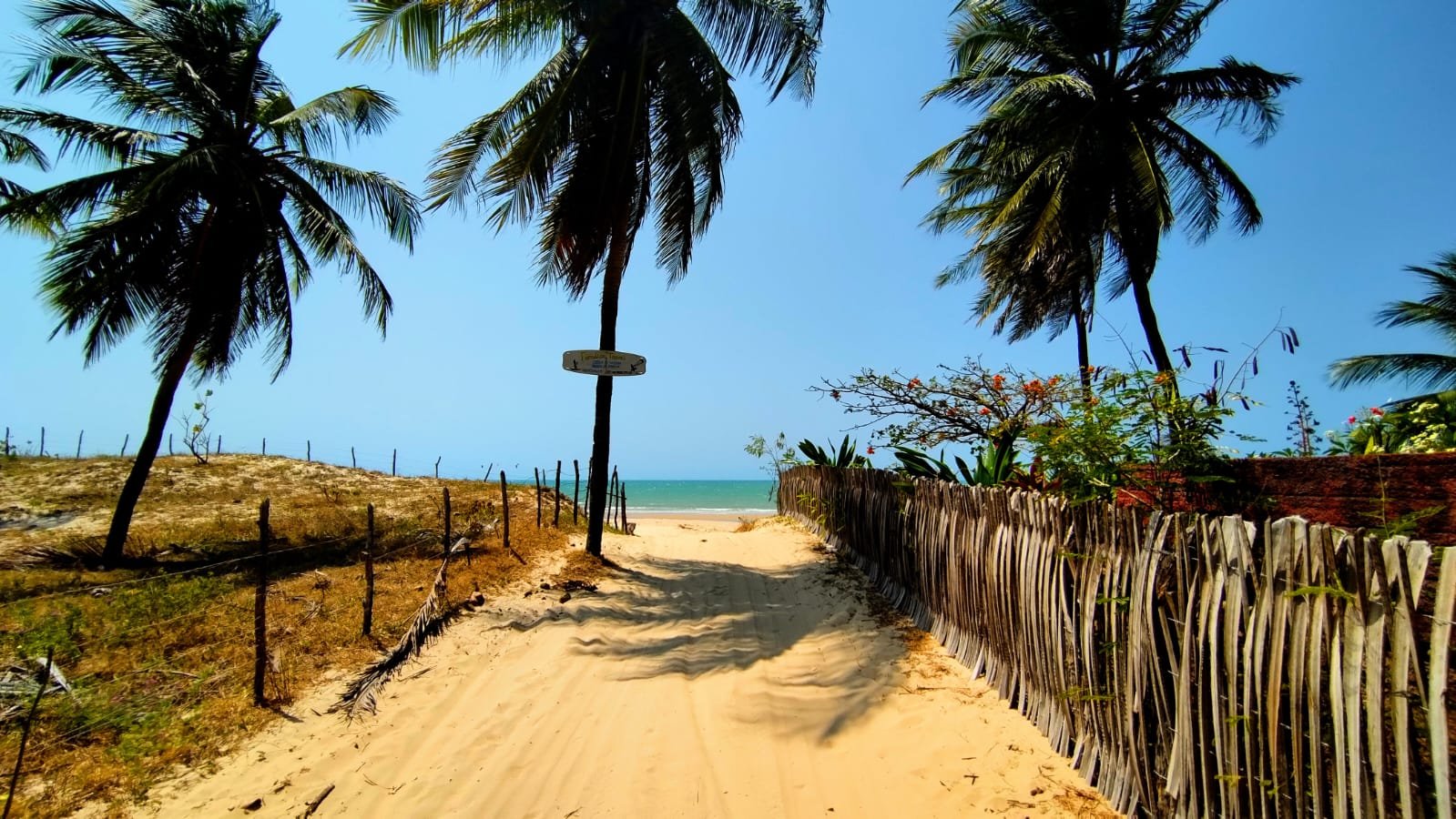 Acesso a praia de Icaraizinho 